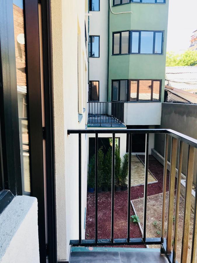 City Center Apartments By Happy Place ティビリシ エクステリア 写真